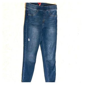 Cropped Spanx Pull-on Jeans / Jeggings